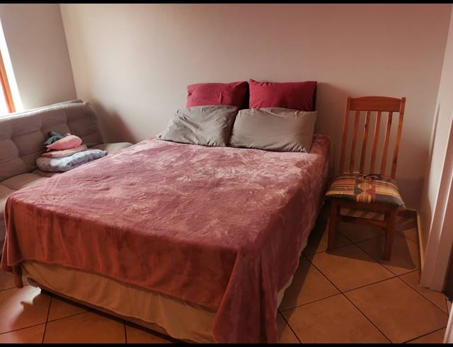 2 BEDROOM APARTMENT FOR SALE IN SONNEVELD